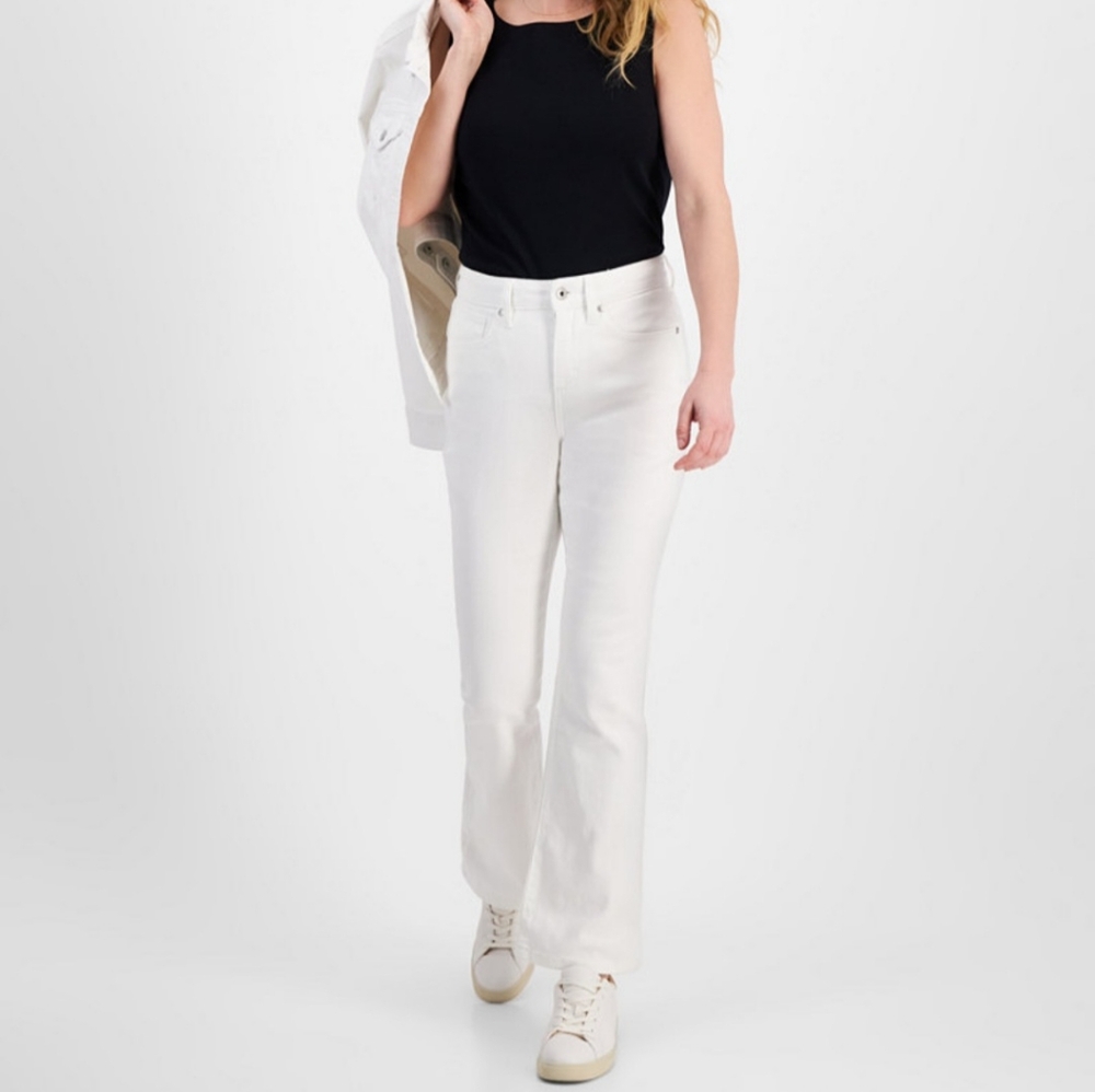Style & Co Mid rise bootcut jeans women size 6 White